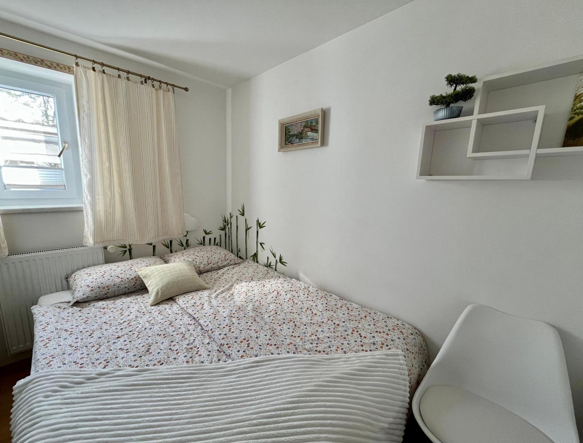 Garden Paradise Bled Apartments - Garden, Pond And Castle View Extérieur photo